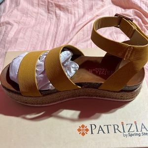 Patrizia by spring step platform